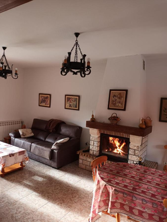 Casa Rural Las Canales Zapardiel de la Ribera Екстериор снимка